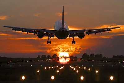 Preço das passagens aéreas dispara 19,03% em novembro