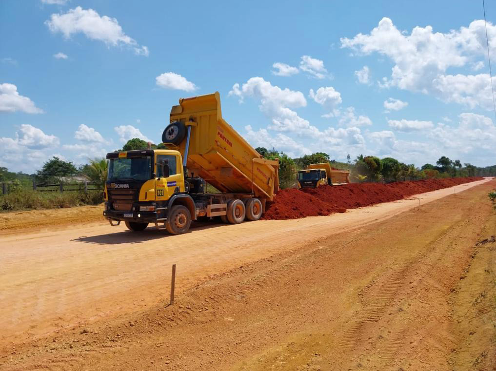Governo do Amazonas avança com a pavimentação do ramal da Cooperativa em Manaus