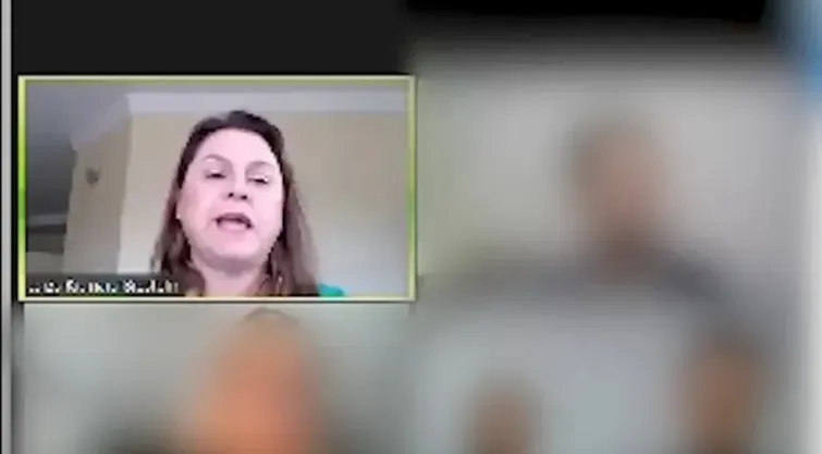 ‘Me chame de vossa excelência’: juíza grita com testemunha e acaba afastada