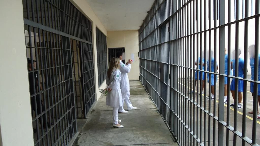 Deputado propõe acabar com ‘saidinhas’ de fim de ano nos presídios