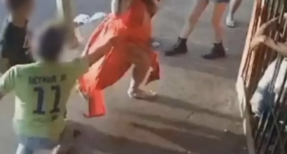 “Esse ponto é meu!”: garota de programa é ass4ssinad4 com golpe fatal por rival; imagens f0rtes