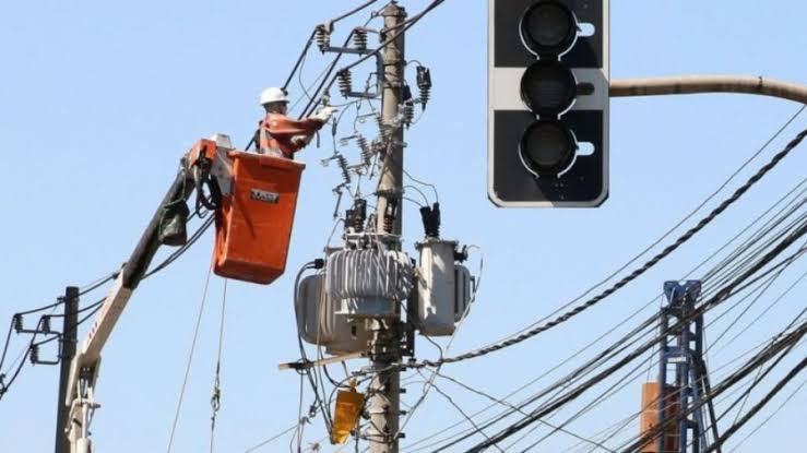 Manutenção elétrica deixará outros pontos de Manaus sem energia nesta terça-feira (5); confira