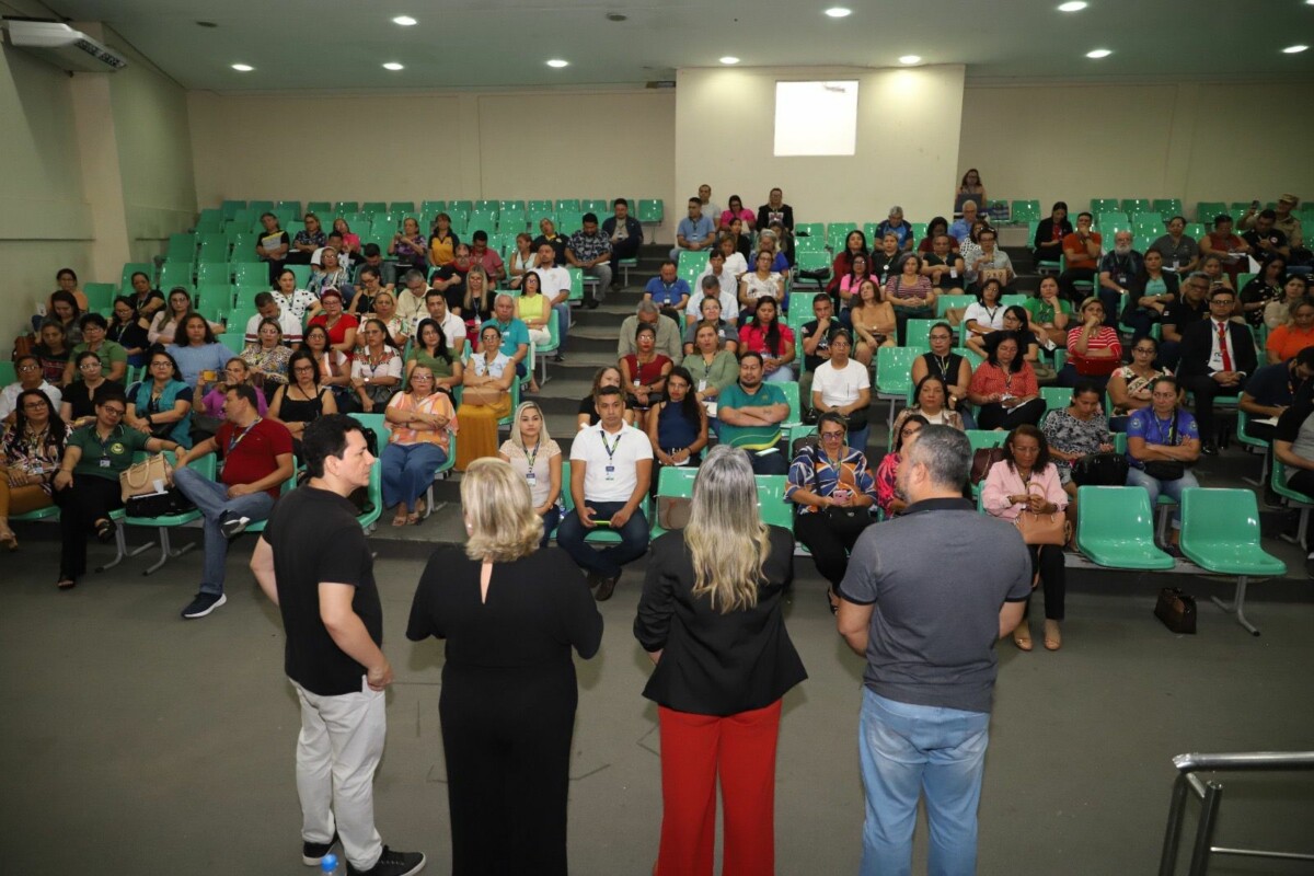 Secretaria de Educação realiza ciclo de reuniões para ajustar detalhes técnicos para as matrículas 2024