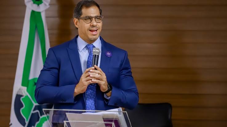 Governador Wilson Lima anuncia Rafael Barbosa como novo defensor-geral da DPE-AM 2024-2026