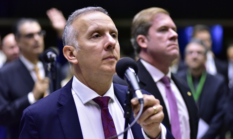 Reforma Tributária: relator descarta CIDE mas repõe IPI para a Zona Franca de Manaus