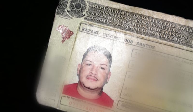 Motoqueiro m0rre ao cair de c4beça em sarjeta na Cidade Nova; cenas f0rtes