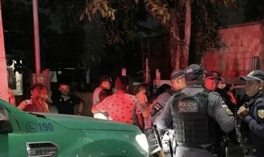 URGENTE: jovem tem cabeça estour4d4 durante tirotei0 entre facções no Parque São Pedro; veja