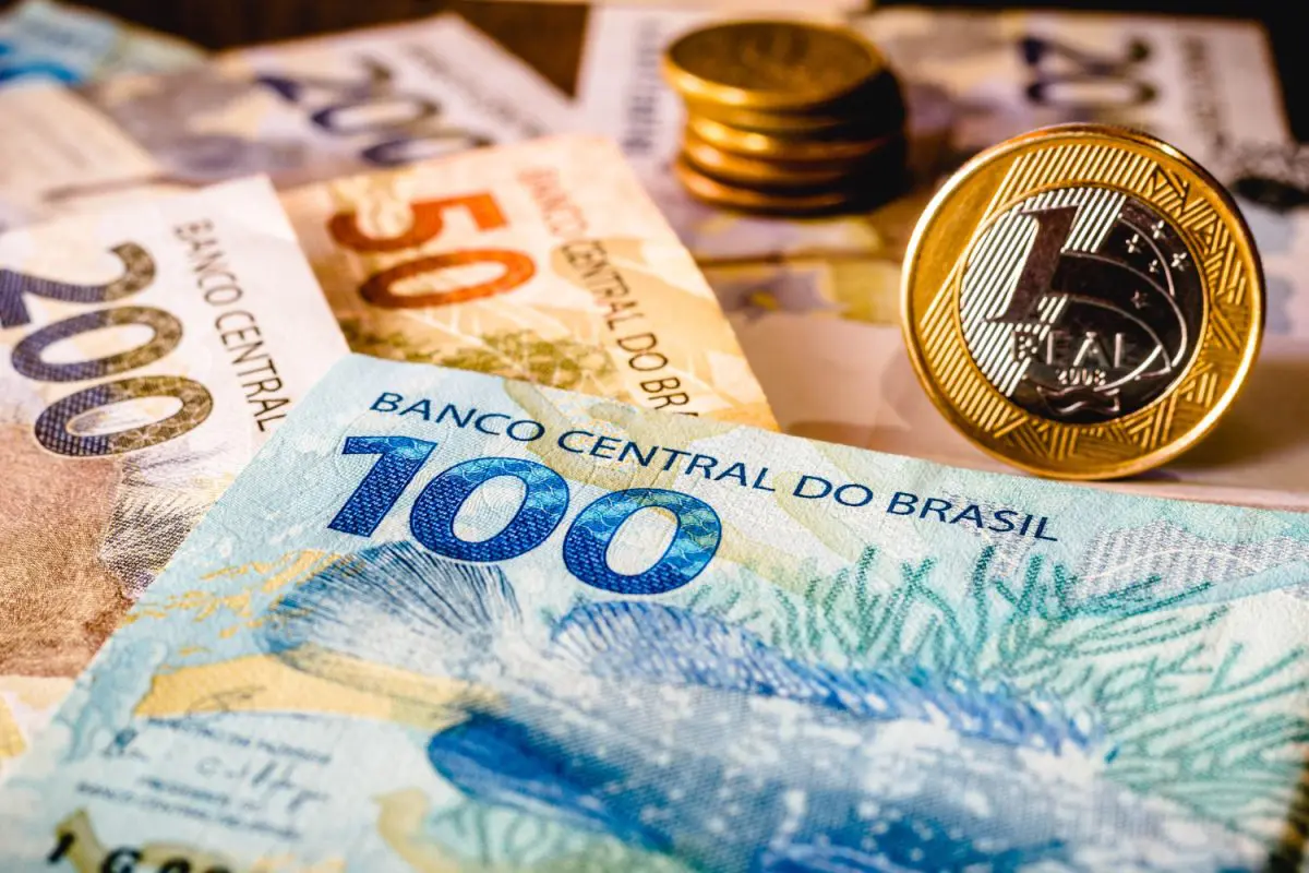 Quanto será o aumento do salário mínimo em 2024? Veja valor e quando passa a valer
