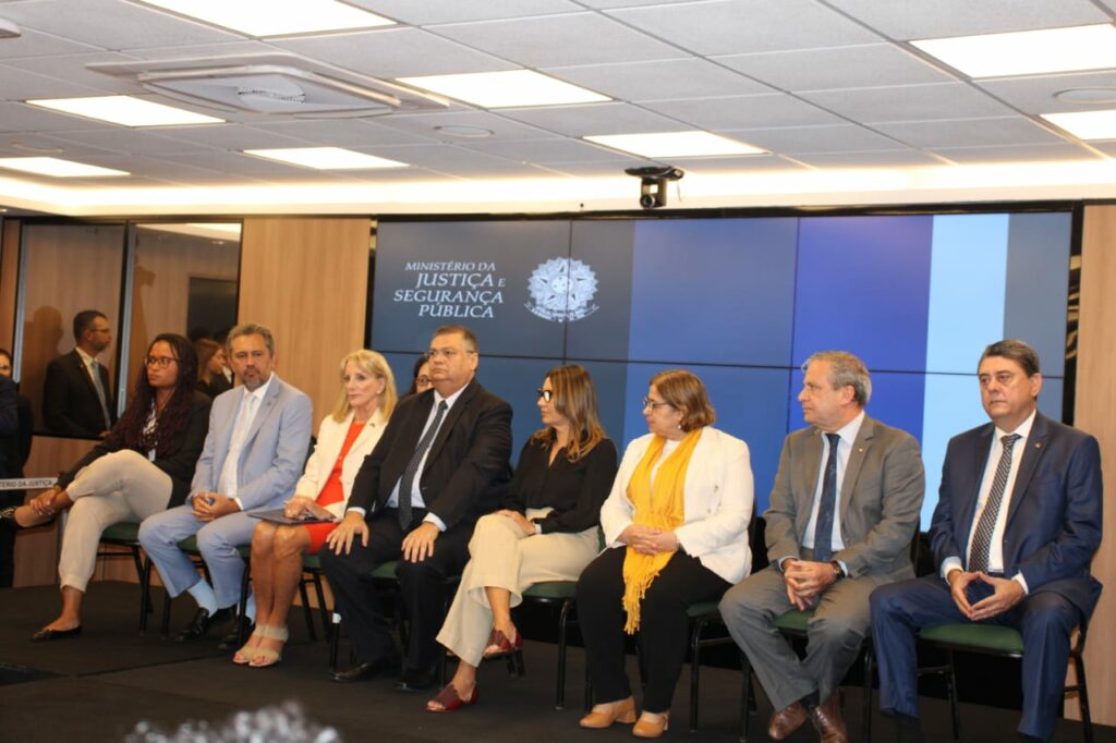 Governo do AM recebe viaturas do Governo Federal para fortalecimento da segurança pública