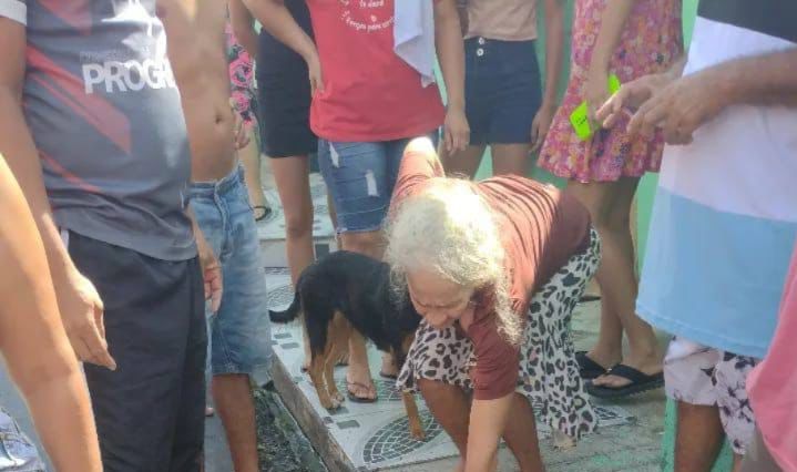 Cenas assustad0r4s: homem é brut4lmente assassin4d0 na véspera do Natal em Manaus; veja