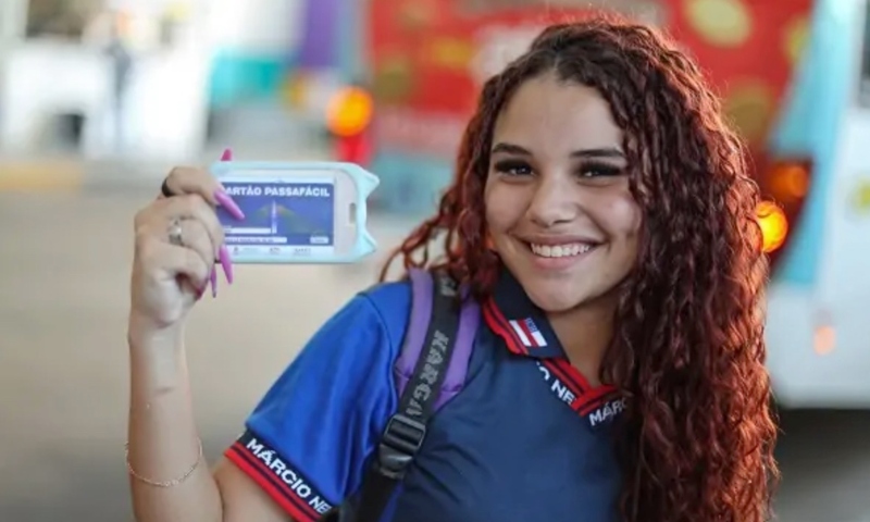 Passe Livre Estudantil é renovado para 2024, divulga Governo do Amazonas