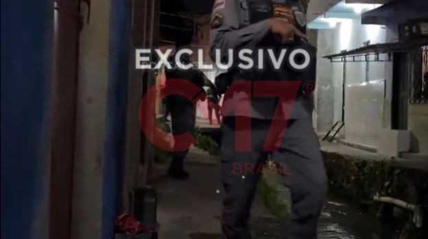 EXCLUSIVO: Rocam invade casebre de criminos0s que metralhar4m viatura na Compensa; veja