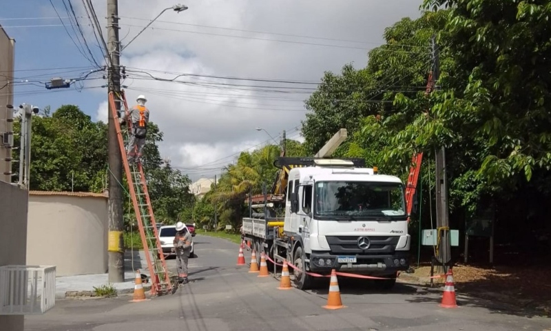 Manutenção deixa cinco bairros de Manaus sem energia; veja lista