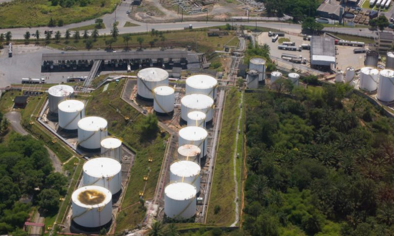 CGU constata que Petrobras vendeu refinaria abaixo do preço
