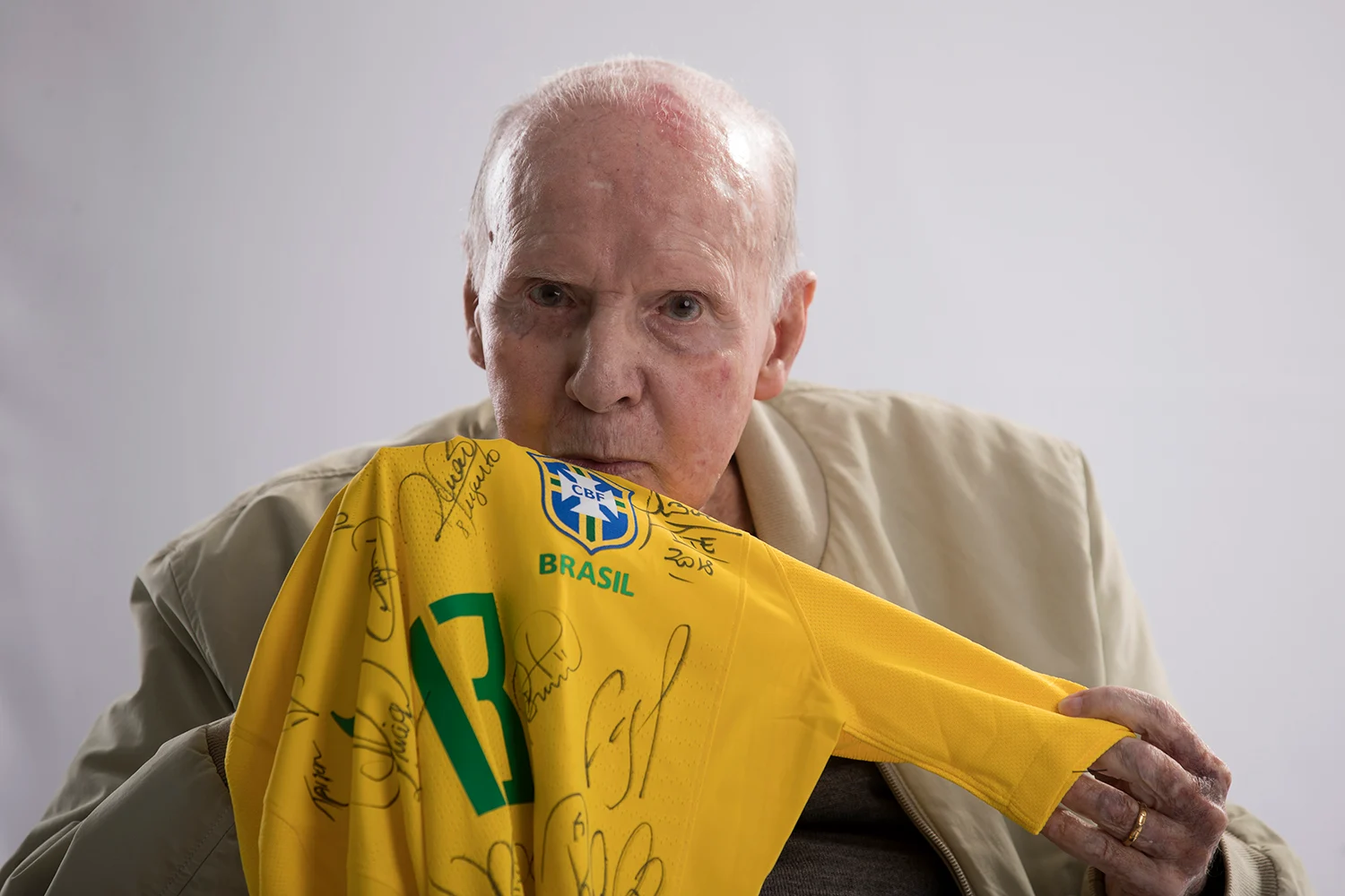 Lenda do futebol mundial, Zagallo morre aos 92 anos