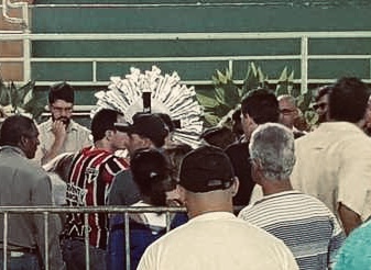 BRUT4L: ex-jogador do Barcelona é assassin4d0 a tir0s em velório