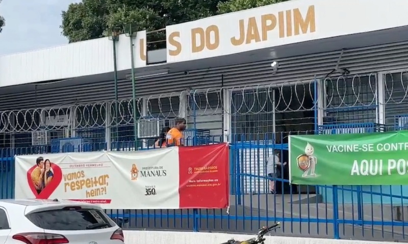 Jovem arm4do com uma f4ca ‘toca o terror’ na UBS do Japiim