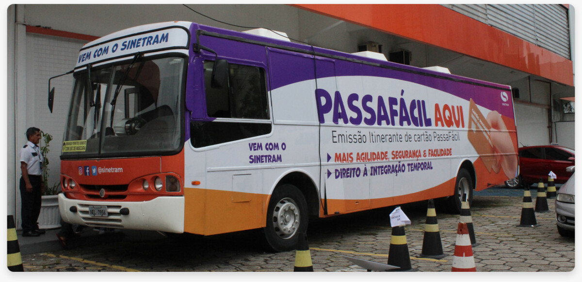 Ônibus do Sinetram emite gratuitamente cartão PassaFácil em Shopping de Manaus; saiba detalhes