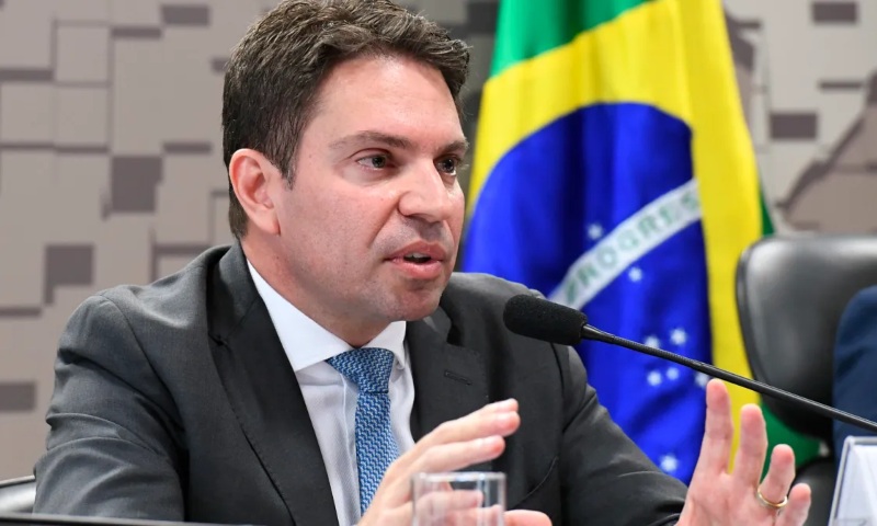 PF intima Ramagem a depor sobre monitoramento ilegal contra ministros do STF