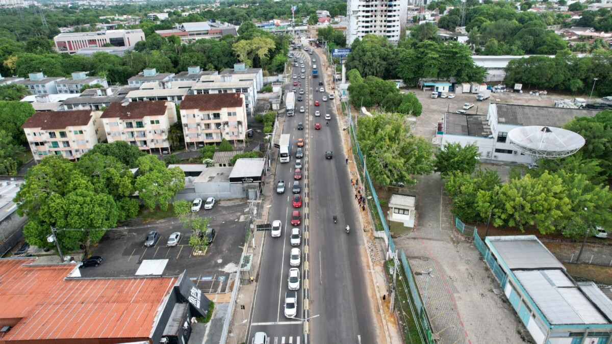 Obra de alargamento da avenida Ephigênio Salles chega à marca de 90% da execução do projeto