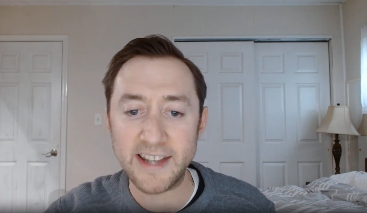 Psic0pat4 grava vídeo exibindo a c4beça do próprio pai e choca a internet; veja