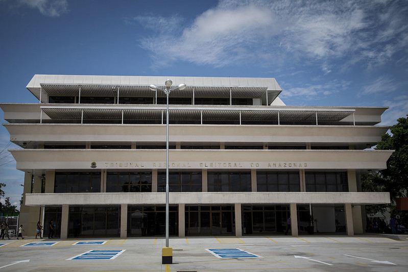 TRE-AM abre duas vagas para desembargadores