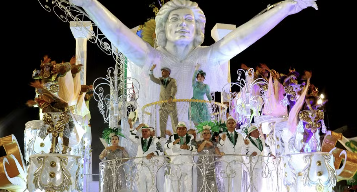 Mocidade Independente de Aparecida é tricampeã do Carnaval de Manaus de 2024