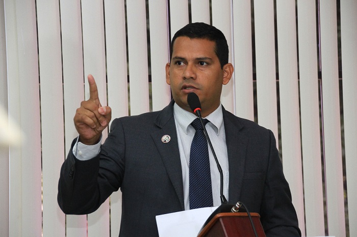 Sistema Previdenciário de Maués vai gastar mais de R$ 175 mil reais com festas e buffet; veja documento