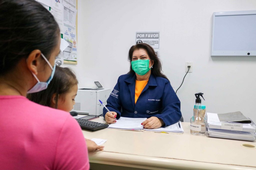 Fevereiro Laranja: Hemoam reforça a importância do diagnóstico precoce das leucemias