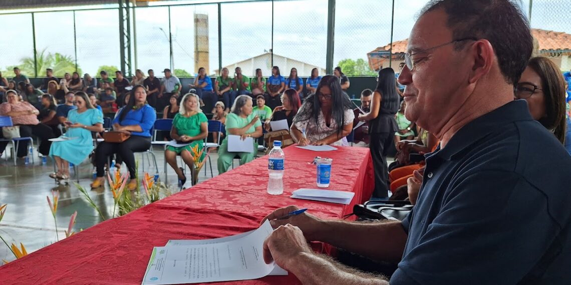 Prefeitura de Humaitá inicia ano letivo com posse de novos gestores escolares