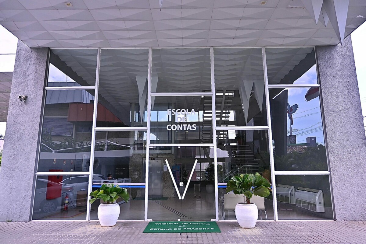 Escola de Contas do TCE-AM convida gestores públicos a indicar cursos para 2024-2025 em questionário online