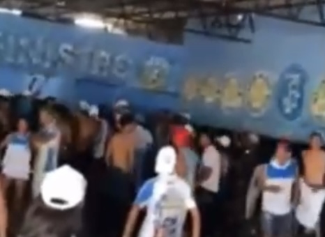 Torcedor do Paysandu tem cabeç4 estour4d4 após zombar de time rival; imagens fortes