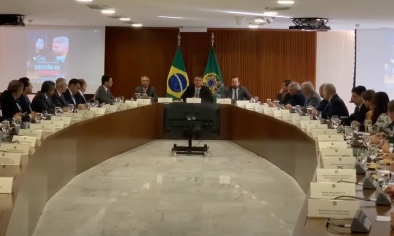 Veja na íntegra a reunião de Bolsonaro com Ministros que está sendo investigada pela PF; vídeo