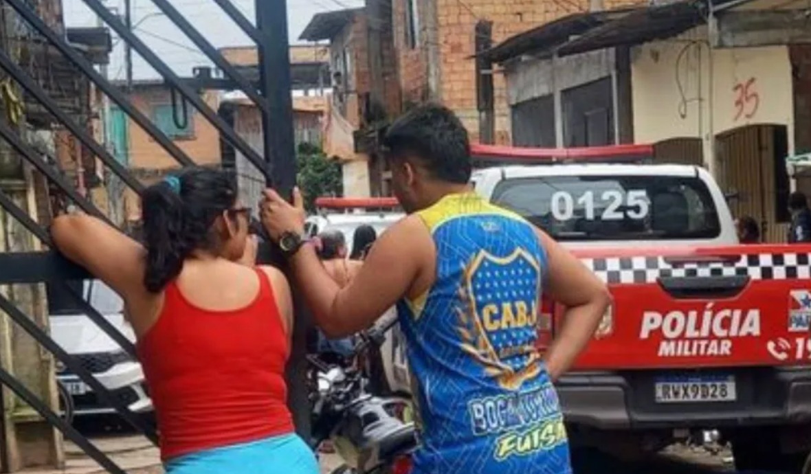 Mulher endemoni4da mat4 marido a marteladas; saiba mais