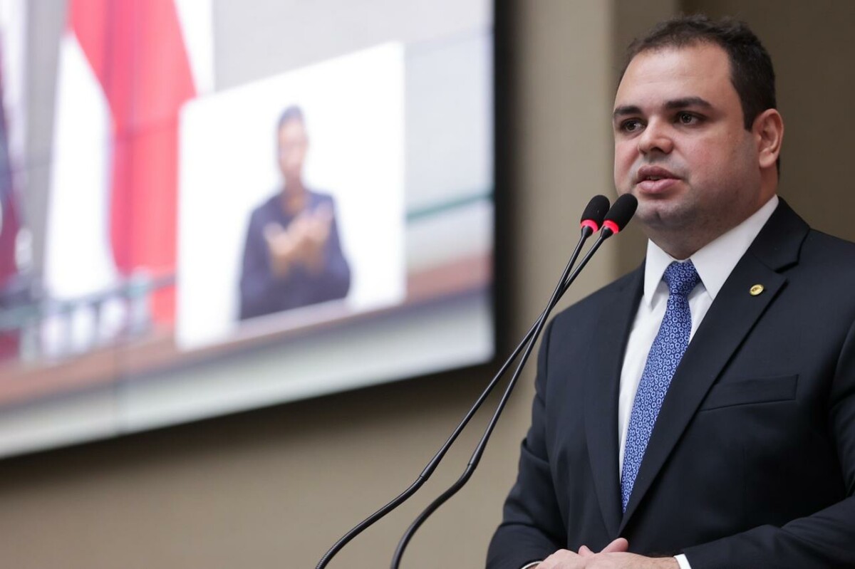 Roberto Cidade reforça leis de sua autoria contra câncer infantil no Dia Internacional de Luta