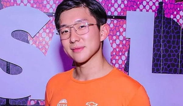 Pyong Lee cria polêmica ao dizer que é a favor do fio terra: “sou bem liberal na cama”