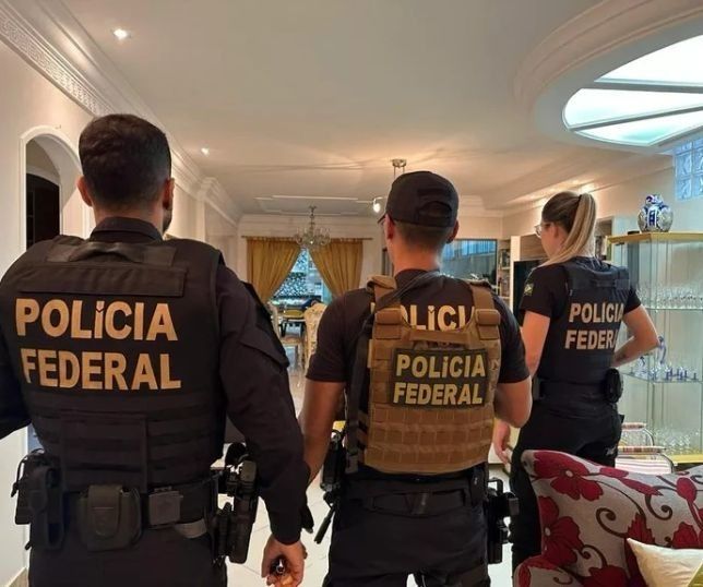 URGENTE: Polícia Federal deflagra operação em Manaus; veja vídeo