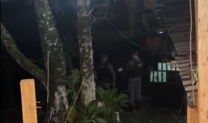 URGENTE: jovem é a assassin4d0 dentro da própria casa no Gilberto Mestrinho