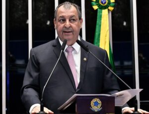 Omar Aziz mira a presidência do Senado para conquistar o Governo do Amazonas
