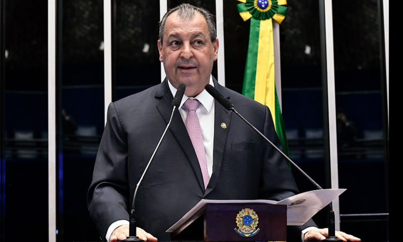 Omar Aziz mira a presidência do Senado para conquistar o Governo do Amazonas