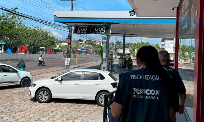 Procon Manaus realiza pesquisa semanal de combustíveis