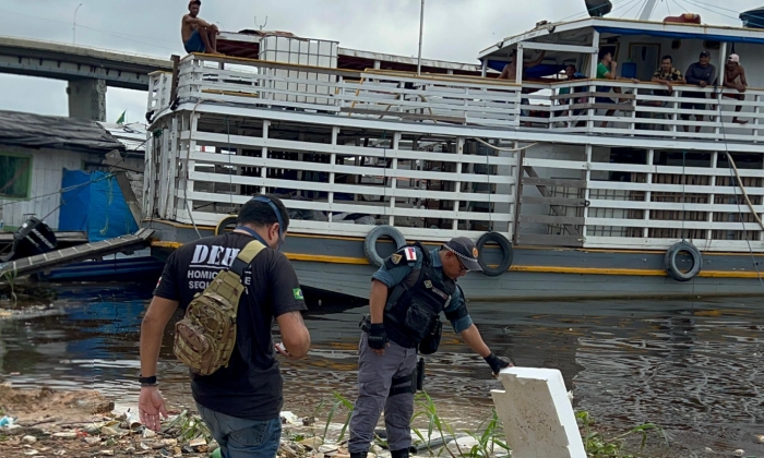 URGENTE: facção esqu4rteja c0rpo de rival e espalha partes no Porto da Manaus Moderna; cenas f0rtes