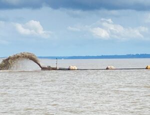 Seca: dragagem do Rio Amazonas deve começar em maio