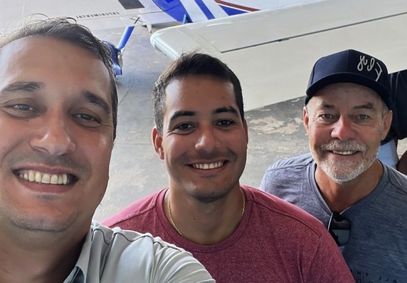 Vítimas do acidente de avião tiraram fotos momentos antes da tragédia; saiba quem são