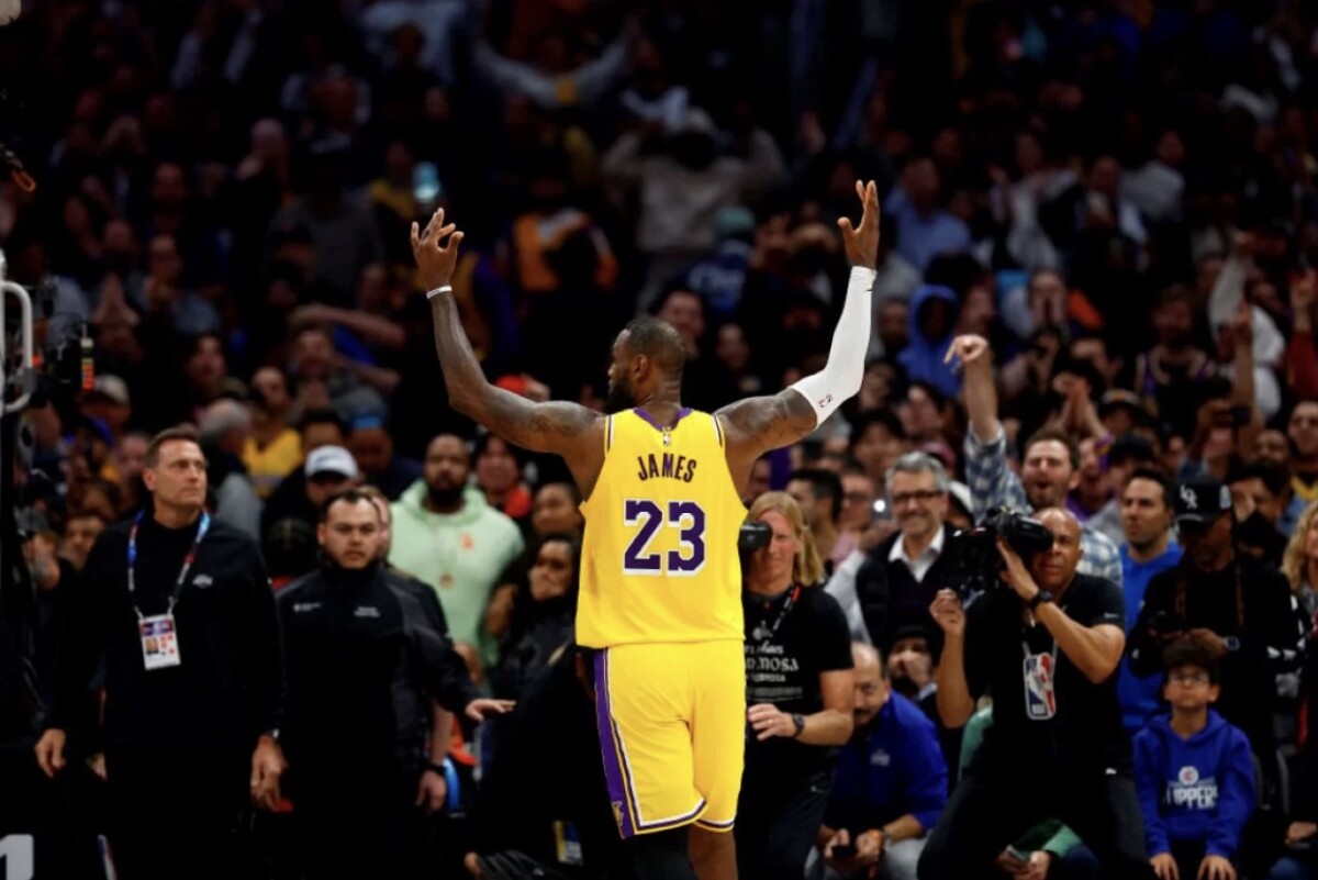 LeBron James se aproxima de marca histórica de Oscar Schmidt