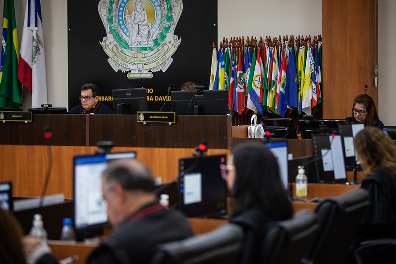 Vitória na Educação: professora consegue progressão de carreira após julgamento no Amazonas