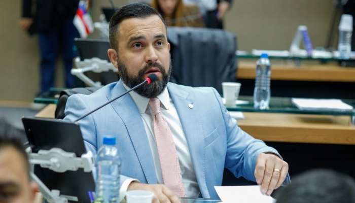 Deputado Dr. George Lins tem três projetos aprovados pela Aleam