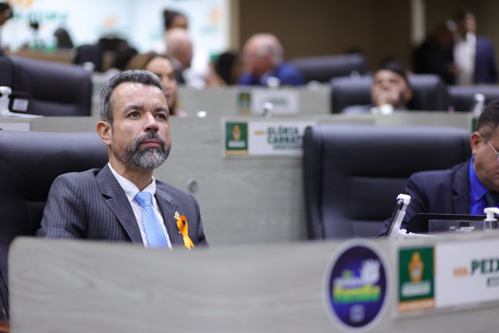 Câmara Municipal de Manaus aprova criação da Frente Parlamentar em defesa da pessoa autista