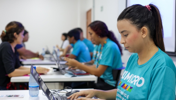 ‘Sine nos Bairros’ da prefeitura atua em quatro zonas de Manaus