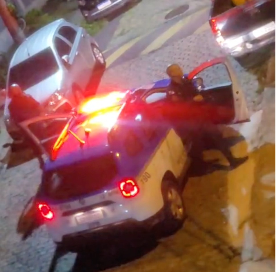 EXCLUSIVO: bandidos invadem casa de festa e fuzil4m quatro pessoas; cenas fot1ssimas